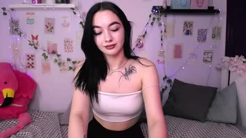 Monica online show from September 2025 03:43:02 AM