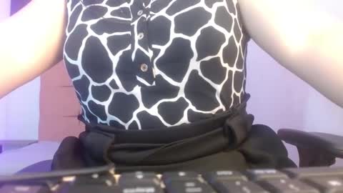 monickhot303av online show from December 2024 10:19:01 PM