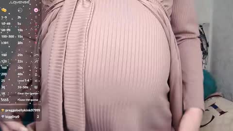 Monika online show from October 2025 12:03:02 PM