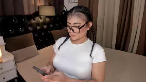 Ruthie online show from December 2024 06:43:02 AM