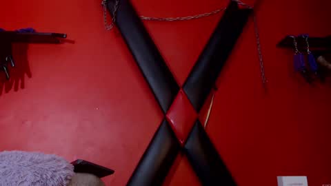 Monttserratt online show from December 2024 08:51:01 PM