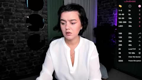 Snapshot of moodberry chatting on October 2025 07:00:02 AM your Godness online show from October 2025 07:00:02 AM