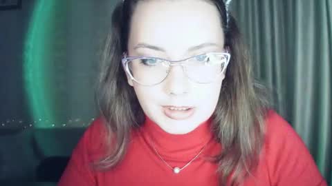 Snapshot of moodiemira chatting on October 2025 03:33:01 PM moodiemira online show from October 2025 03:33:01 PM