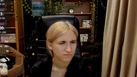 Katrin online show from December 2024 03:13:02 AM