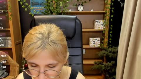 Katrin online show from December 2024 01:55:02 AM