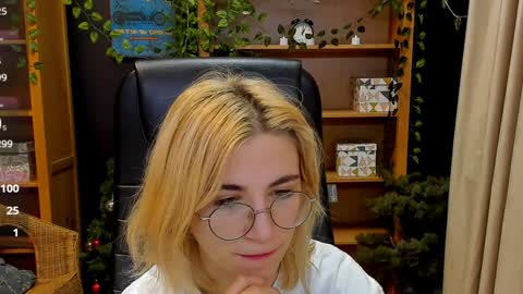 Katrin online show from January 2025 12:59:01 AM