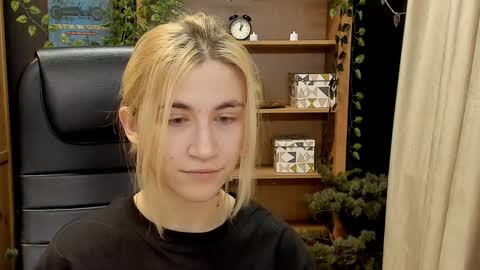 Katrin online show from January 2025 05:07:02 PM