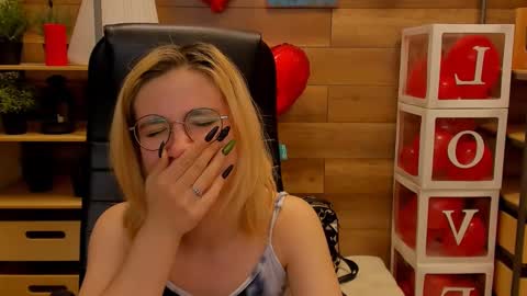 Katrin online show from February 2025 02:14:01 AM