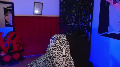 Snapshot of moon_sunflowers chatting on September 2025 04:01:02 AM moon_sunflowers online show from September 2025 04:01:02 AM