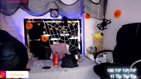 Moon Water   online show from October 2025 11:33:02 AM