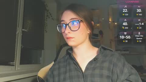 Dana online show from November 2025 04:07:02 PM