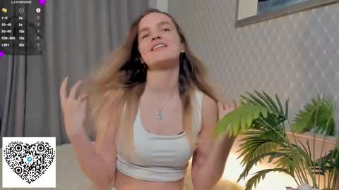 Eva online show from November 2025 07:25:02 PM