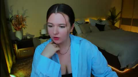 Betty online show from October 2025 10:16:02 AM