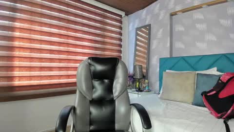 Snapshot of moony_14 chatting on January 2025 12:58:01 PM Michelle online show from January 2025 12:58:01 PM