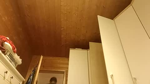 Snapshot of moos1 chatting on October 2025 05:05:02 AM moos1 online show from October 2025 05:05:02 AM