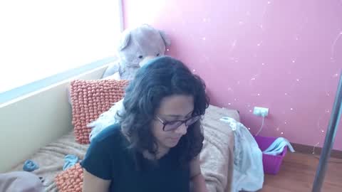 Snapshot of mora_haze chatting on December 2024 06:40:01 PM Mora Haze 3 online show from December 2024 06:40:01 PM