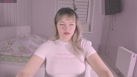 Sofia     online show from December 2024 11:58:01 PM