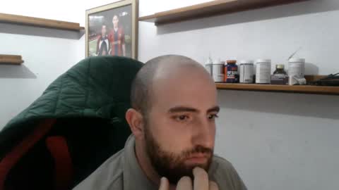 Snapshot of morenoch19 chatting on December 2024 12:35:01 PM alejo online show from December 2024 12:35:01 PM