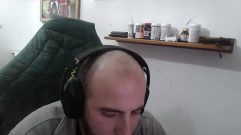 Snapshot of morenoch19 chatting on December 2024 09:08:02 PM alejo online show from December 2024 09:08:02 PM