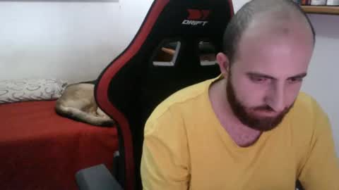 Snapshot of morenoch19 chatting on March 2025 08:05:02 PM alejo online show from March 2025 08:05:02 PM