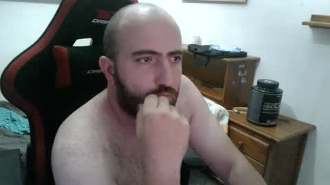 Snapshot of morenoch19 chatting on September 2025 12:26:01 PM alejo online show from September 2025 12:26:01 PM