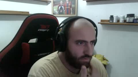 Snapshot of morenoch19 chatting on September 2025 08:58:02 PM alejo online show from September 2025 08:58:02 PM