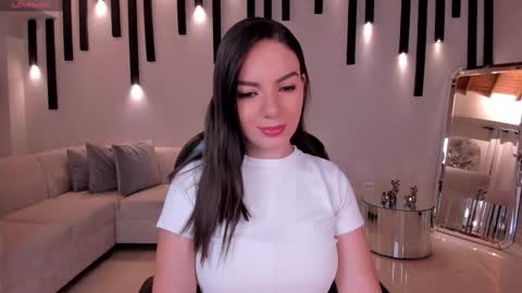 Snapshot of morganhicks chatting on October 2025 07:45:02 PM Morgan Hicks online show from October 2025 07:45:02 PM