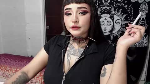 Snapshot of morganmoon1 chatting on October 2025 11:04:01 PM Morgan Moon online show from October 2025 11:04:01 PM