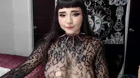 Snapshot of morganmoon1 chatting on October 2025 07:14:01 PM Morgan Moon online show from October 2025 07:14:01 PM