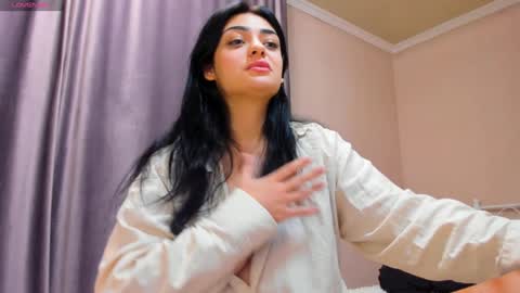 Medina online show from December 2024 04:44:02 PM