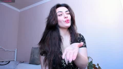Medina online show from January 2025 09:15:01 AM