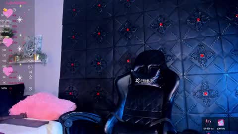 Snapshot of morochaa_fire chatting on December 2024 08:04:01 PM Morocha online show from December 2024 08:04:01 PM