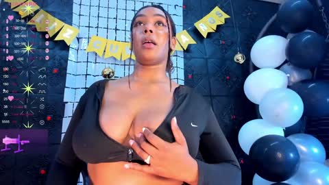 Snapshot of morochaa_fire chatting on January 2025 02:20:01 PM Morocha online show from January 2025 02:20:01 PM