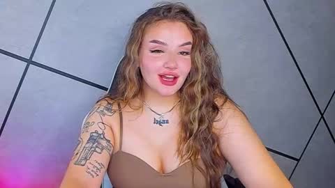 Snapshot of mousemother chatting on September 2025 07:06:02 PM Carolina online show from September 2025 07:06:02 PM