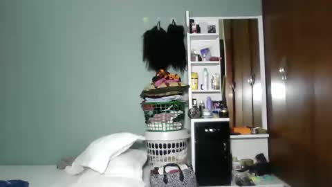 Mouthymiss online show from February 2025 06:09:02 PM
