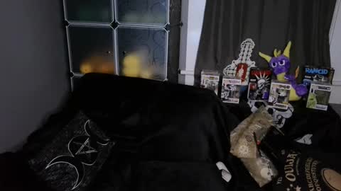 Moxxxie Morbid online show from February 2025 03:01:01 AM