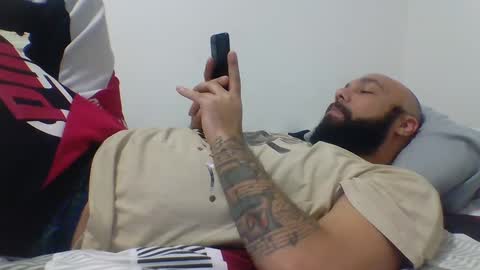 Snapshot of mr8plus chatting on January 2025 01:06:01 AM Mr8 online show from January 2025 01:06:01 AM