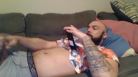 Snapshot of mr8plus chatting on February 2025 11:44:01 PM Mr8 online show from February 2025 11:44:01 PM