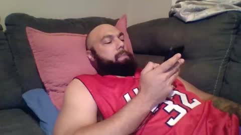 Snapshot of mr8plus chatting on November 2025 10:10:02 PM Mr8 online show from November 2025 10:10:02 PM