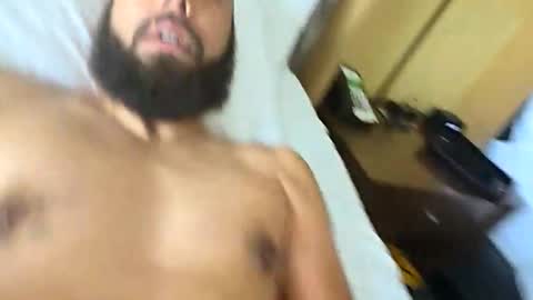 Snapshot of mr8plus chatting on November 2025 02:27:01 PM Mr8 online show from November 2025 02:27:01 PM