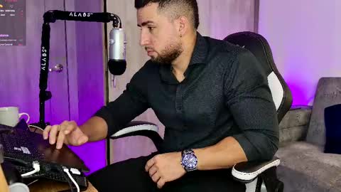 Snapshot of mr_david_cox chatting on February 2025 12:41:01 AM David online show from February 2025 12:41:01 AM