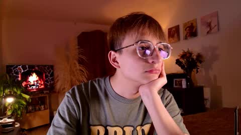 Mr Evans online show from September 2025 02:32:01 PM