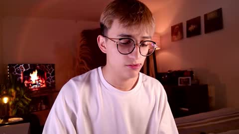 Mr Evans online show from October 2025 05:35:02 PM