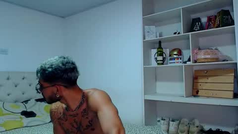 mr_jordan2310 online show from February 2025 04:40:01 AM