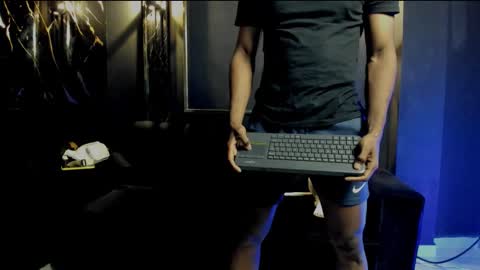 Snapshot of mr_maximo chatting on September 2025 05:09:01 AM mr_maximo online show from September 2025 05:09:01 AM