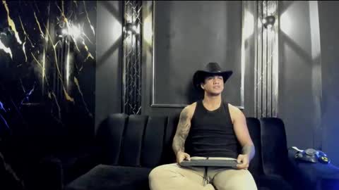 Snapshot of mr_maximo chatting on October 2025 03:38:02 AM mr_maximo online show from October 2025 03:38:02 AM