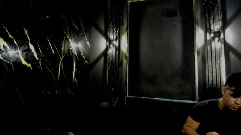 mr_maximo online show from December 2025 09:58:02 AM