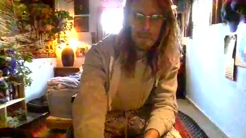 Mister online show from October 2025 07:35:02 PM