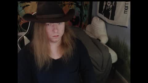 Snapshot of mr_strawberry chatting on October 2025 07:25:02 PM mr_strawberry online show from October 2025 07:25:02 PM