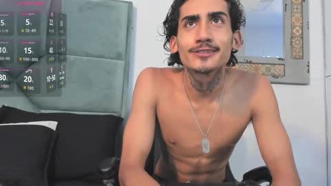 Snapshot of mr_strike chatting on October 2025 03:03:02 AM MR online show from October 2025 03:03:02 AM